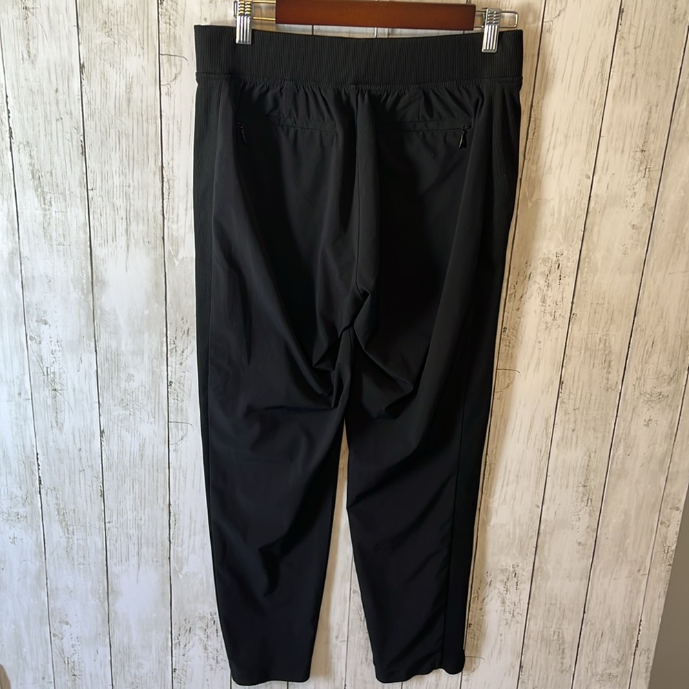 Athleta Brooklyn Ankle Pant Size 4 Black Pockets Used - Picture 5 of 11